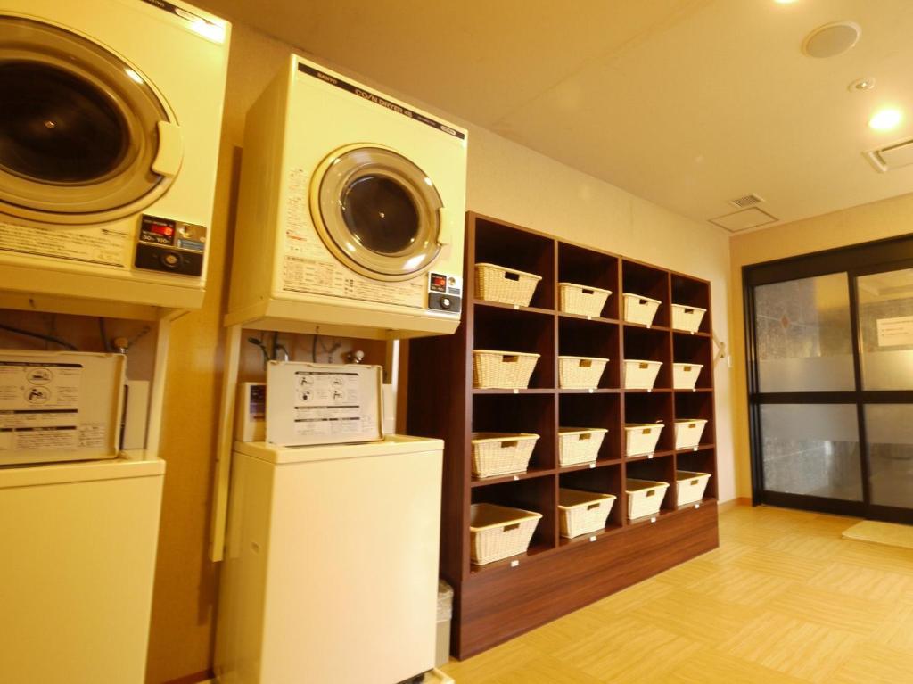 Hotel Route-Inn Suzuka Bagian luar foto